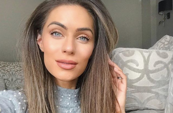 Have you tried it? Everyone’s raving about this amazing foundation