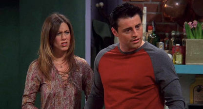The Friends clip that shows Matt LeBlanc mouthing lines to Jennifer Aniston