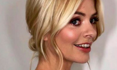 No, no no! We have very strong feelings about Holly’s outfit today