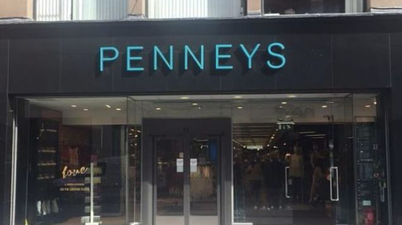 We’re all about this €16 Penneys playsuit (it comes in TWO colours)