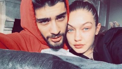 So, there’s pics of Zayn and Gigi kissing in New York over the weekend