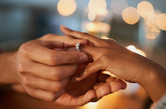 Footage of couple accidentally surprise proposing to each other is honestly too much, like