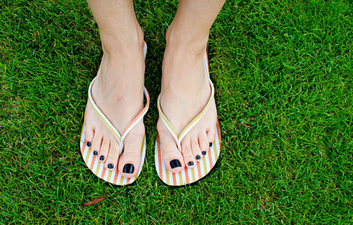 Packing flip flops for your hols? They’re actually really bad for our feet
