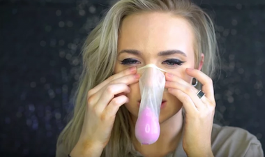 This MUA transformed herself into Squidward using a CONDOM