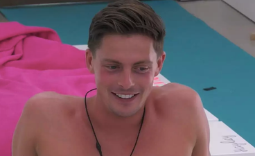 Alex’s reaction to Rosie and Megan’s photoshoot was absolutely precious