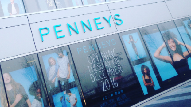 Bloggers are tripping over themselves to show off this super-autumnal Penneys jumper