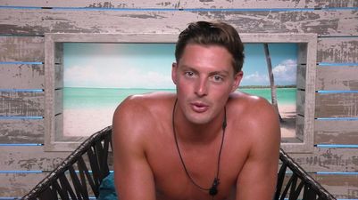 Everyone was talking about this Dr. Alex moment on tonight’s Love Island