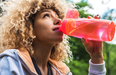 How to tell if you’re drinking enough water when it’s really hot out