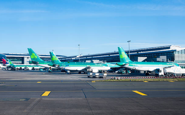 Fancy your art being displayed in Dublin Airport? Yep, you need to read this