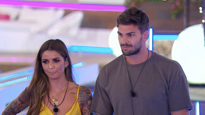 Love Island’s Darylle is dating this famous face and you’ll know him well