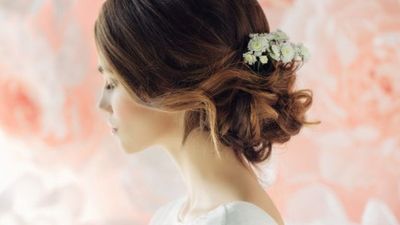 4 alternative bridal headpieces (since not everyone wants to wear a veil)