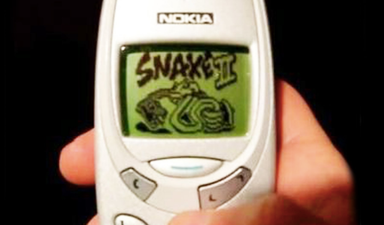 The iconic game Snake is back for you to play on your smartphone and YAS