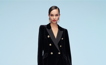 The €25 River Island top we’ll be wearing from now until December