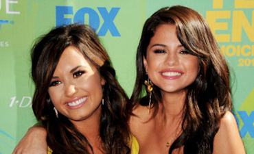 Selena Gomez reveals she reached out to Demi Lovato after her suspected drug overdose