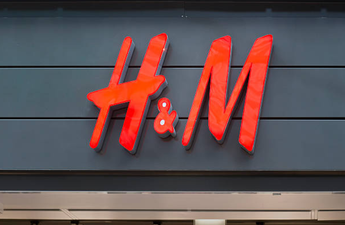 This €80 H&M skirt only went on sale this morning and it’s already selling out