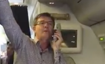 You need to watch Daniel O’Donnell singing over the intercom on a recent Aer Lingus flight