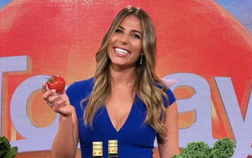 Blogger asks followers to photoshop her ‘beautiful’ and the results are fairly grim