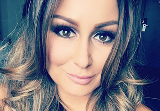 Reality TV star slammed for posting naked photo alongside one of her baby