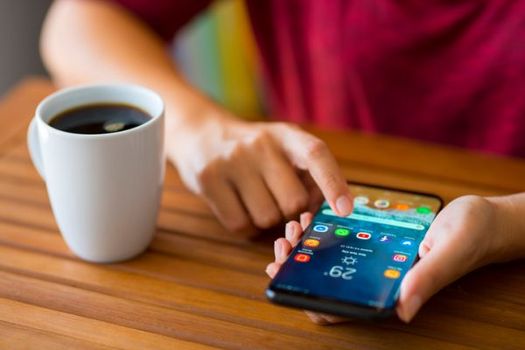 Samsung’s brand new quad-camera is one for the Insta huns