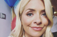 Holly Willoughby’s €67 Warehouse dress is the perfect Christmas day outfit