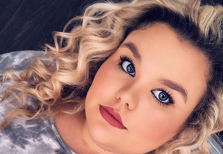 Gogglebox’s Amy Tapper has awkward exchange about paying the bill on Celebs Go Dating