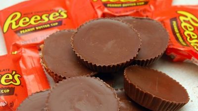 You can now get personalised jars of Reese’s and please, just take our money