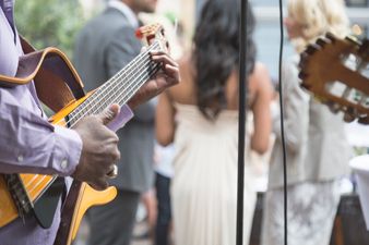 4 things to keep in mind when looking for a wedding band or DJ