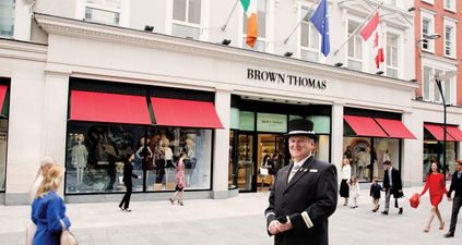 This is officially the most popular handbag of the season