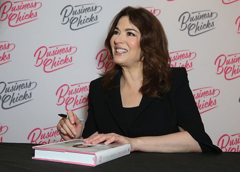 Nigella Lawson uses a very harsh cleaning product to exfoliate her face - would you?