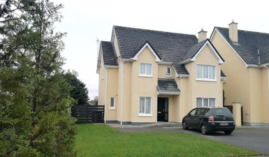 5 large homes you can buy for less than €100,000 around Ireland