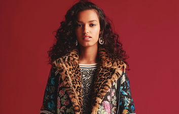 Okay so we HAVE to get these super flattering River Island pants in the Black Friday sale