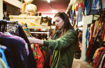 There’s a charity shop crawl happening in Dublin this weekend and it sounds class
