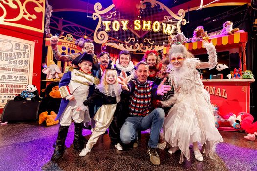 ***Embargoed untill 30/11/2018*** Repro Free: 29/10/2018 The theme of this year’s Late Late Toy Show was revealed to be The Greatest Showman. Host Ryan Tubridy and the cast of hundreds have prepared for the most magical night of the Irish television. Pictured with Ryan are some of the cast Tatto Man Dylan Allen (5) from Navan, Napoleon Luke O'Connor (7) from Dublin, 3-Legged Man Kayla McMahon (10) from Balrothery, Pierrot clown enya Allen (5) from Navan, Fatman Mathew Little (12) from Dublin, Bearded Lady, Alannah Willoughby (12) from Carlow and Wolf Man Colm O’Sullivan 98) from Navan, Albino Ella Maher (10) from Carlow. Picture Andres Poveda