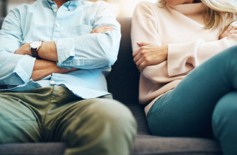 Woman explains how she knew she’d leave her husband… six months before she married him