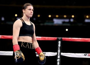 Katie Taylor successfully defends both titles against Eva Wahlstrom