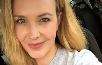 Aoibhín Garrihy just shared the cutest family photo and look at baby Hanorah