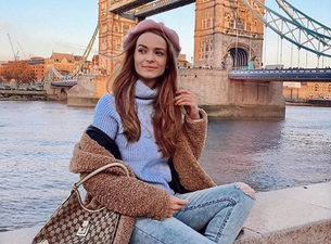 Irish blogger Aoife Walsh just got engaged in Paris, and OMG the ring is stunning