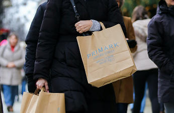 This €16 Penneys skirt is severely making us want to go out tonight and, should we?