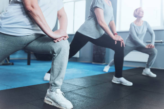 Stranger sees woman being bullied at the gym, gets the group banned for life