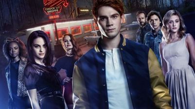 New Look are now selling Riverdale t-shirts and we need them all