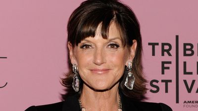 The co-founder of Benefit Cosmetics, Jean Ann Ford, has died at the age of 71