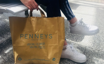 This stunning €14 Penneys dress is an absolute must for your office wardrobe