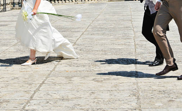 Man’s mistress turns up to his wedding dressed as the bride… and it ALL went down