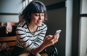 Fancy someone? Expert says to follow these tips when texting them