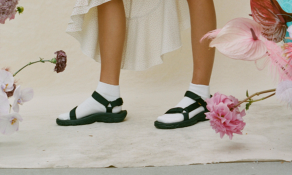 'Tourist sandals' are set to be big in 2019 and your mum will be delighted