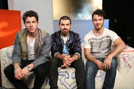 jonas brothers