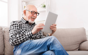 Woman shares a list of ‘boyfriend rules’ her Grandad gave her and we’re HOWLING