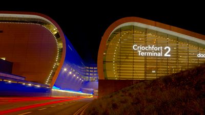 ‘Hundreds’ of passengers had to sleep on the floor of Dublin Airport last night