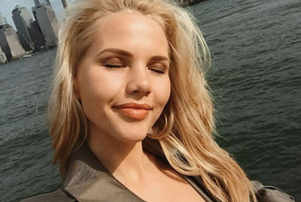 30-year-old model Elly Mayday has died after a five-year battle with ovarian cancer