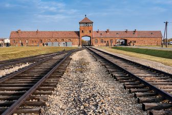 Auschwitz Memorial asks visitors to stop taking disrespectful photos at the camp